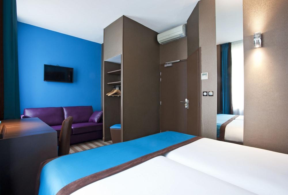 rooms