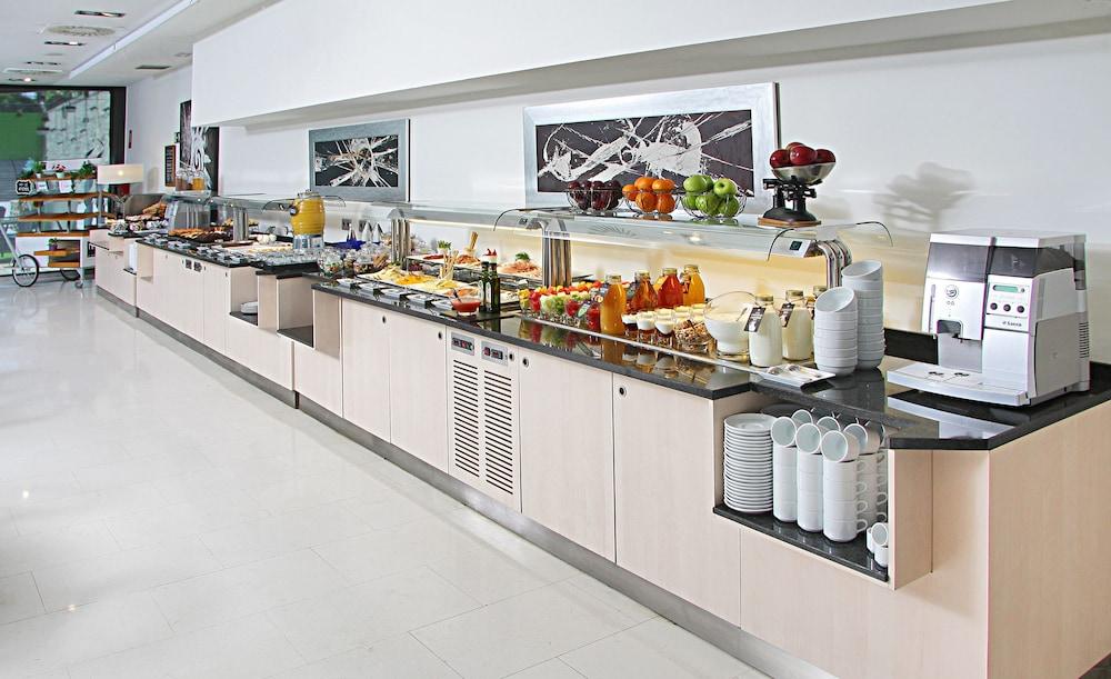 restaurant-cafeteria