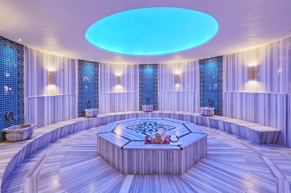 swimming pool spa