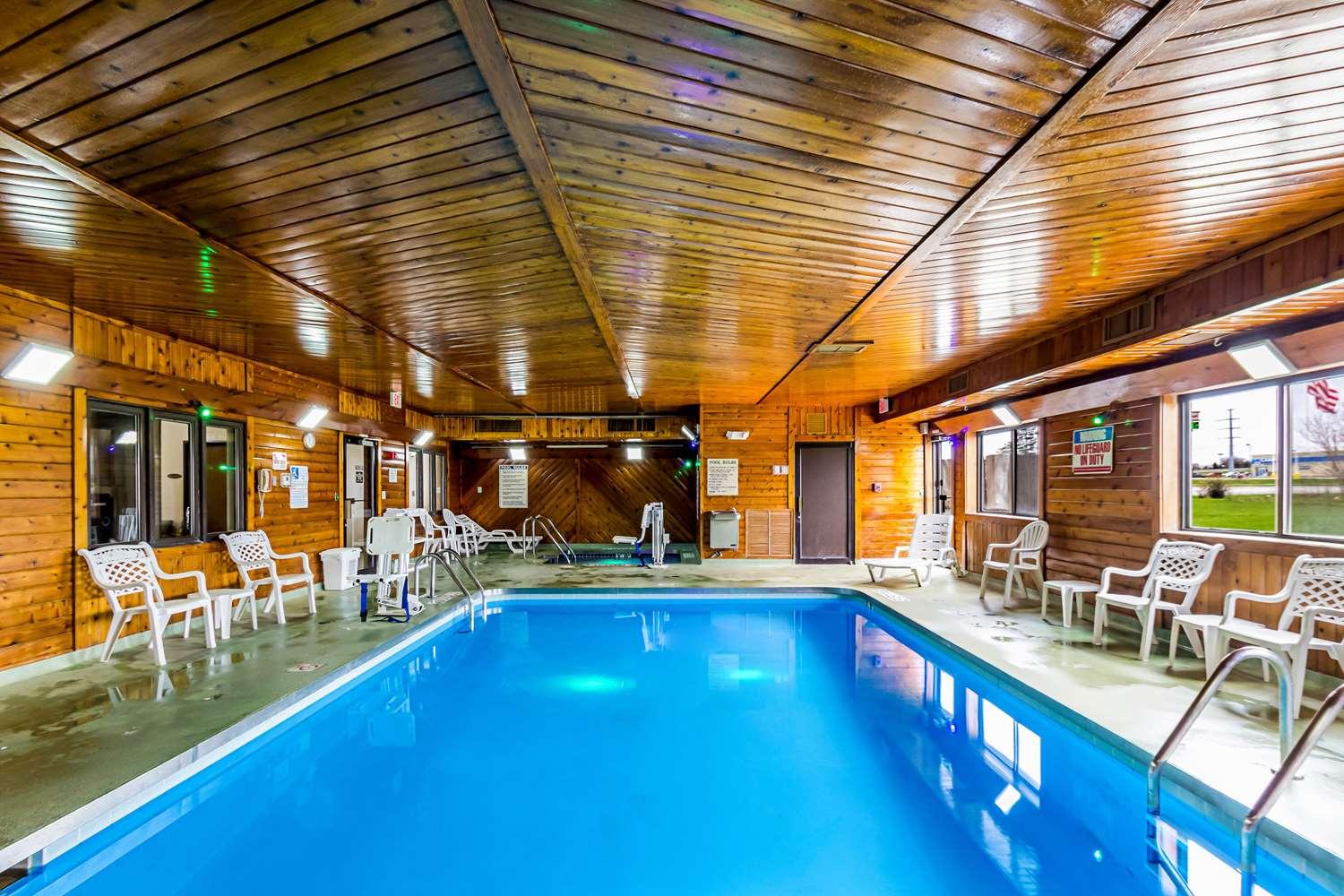 swimming pool spa