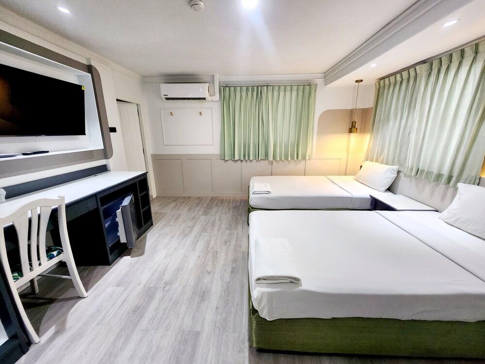 rooms
