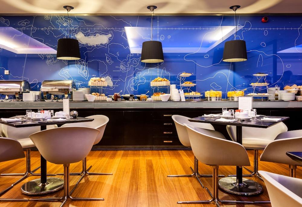 restaurant-cafeteria