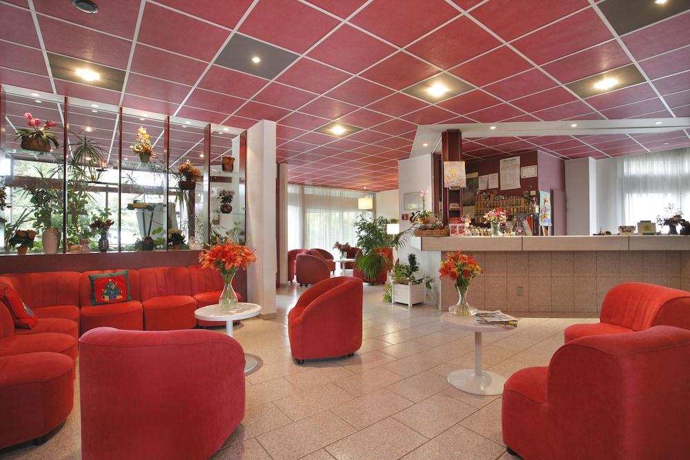 lobby
