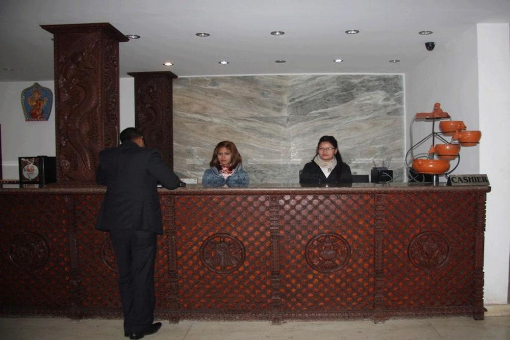 lobby
