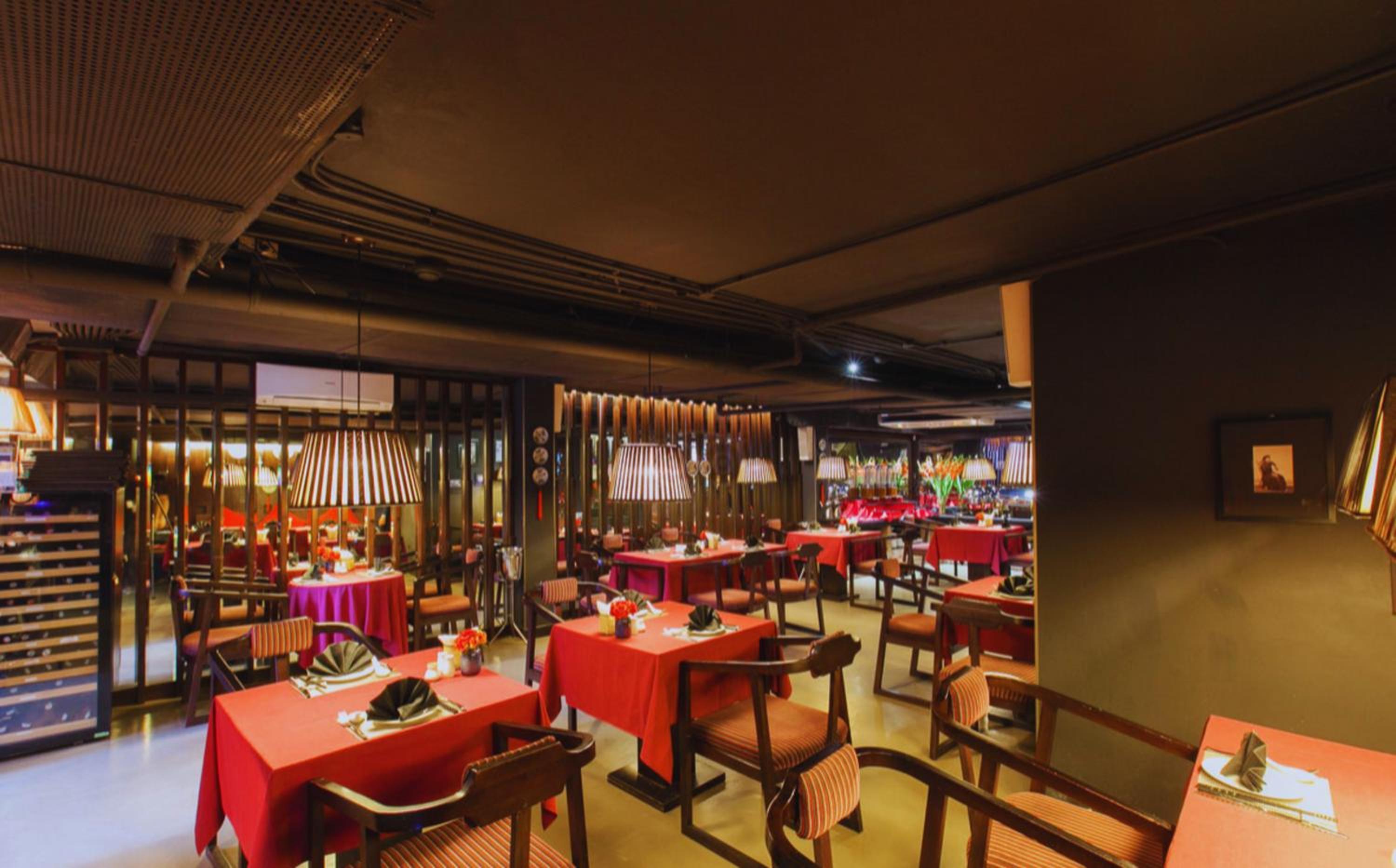 restaurant cafeteria
