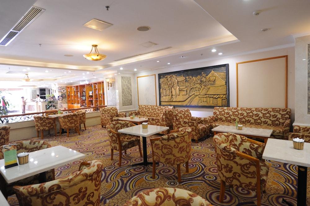 restaurant-cafeteria