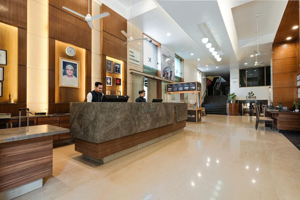 lobby