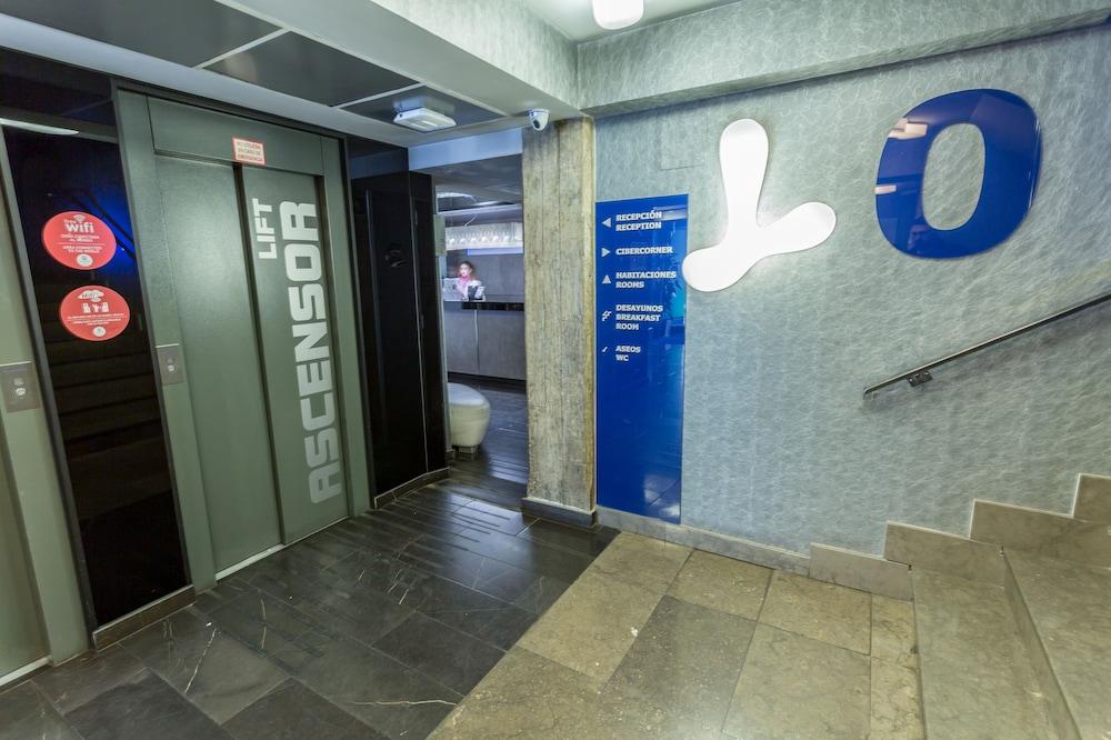 lobby