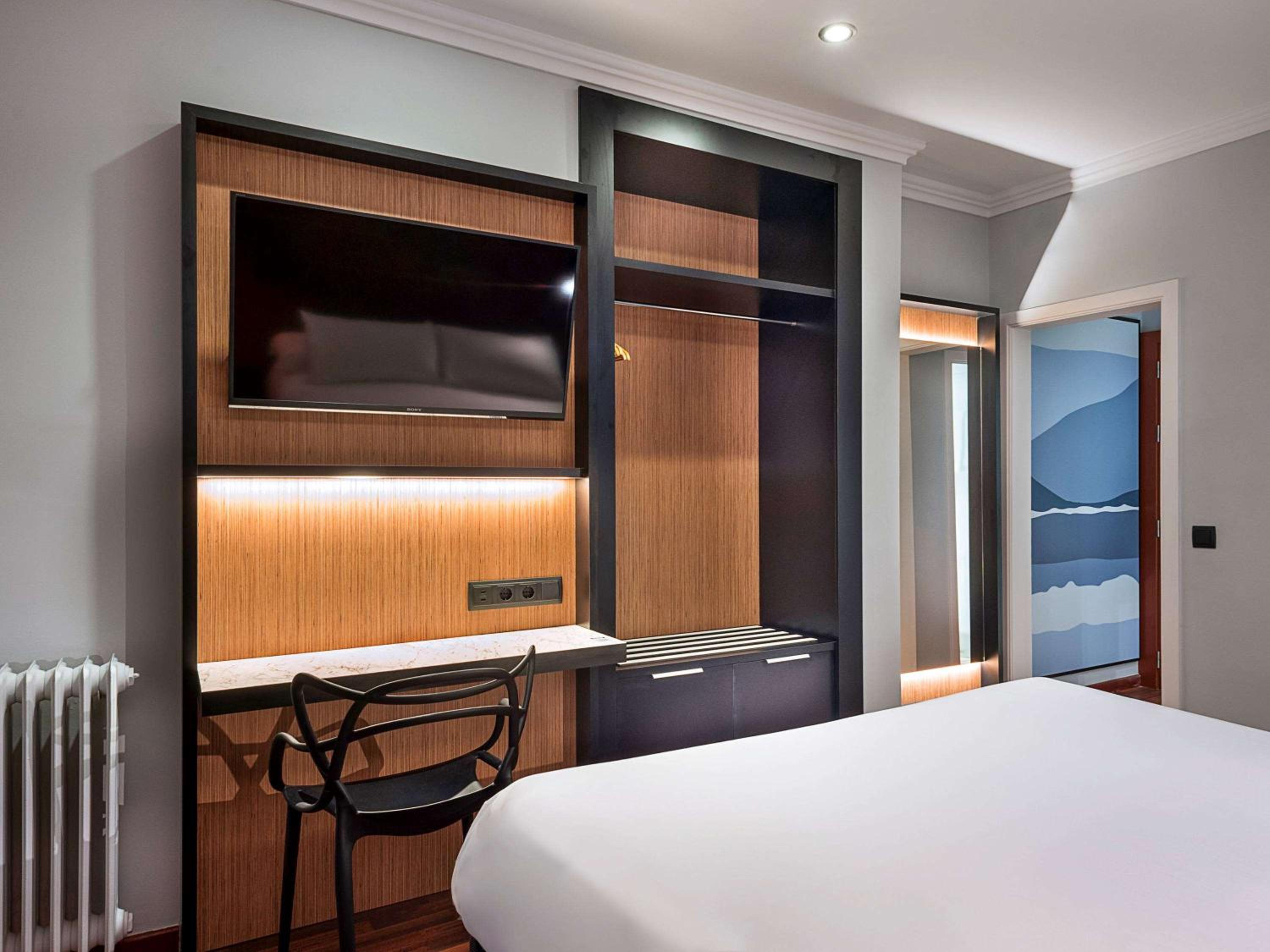 rooms