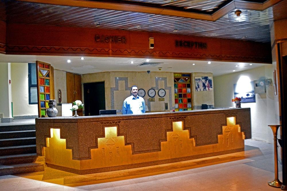 lobby