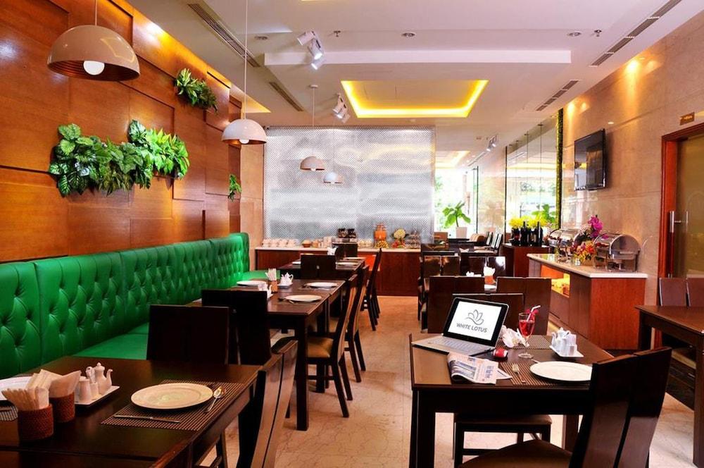 restaurant-cafeteria