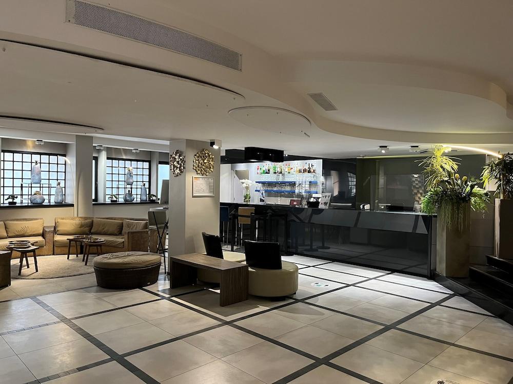 lobby