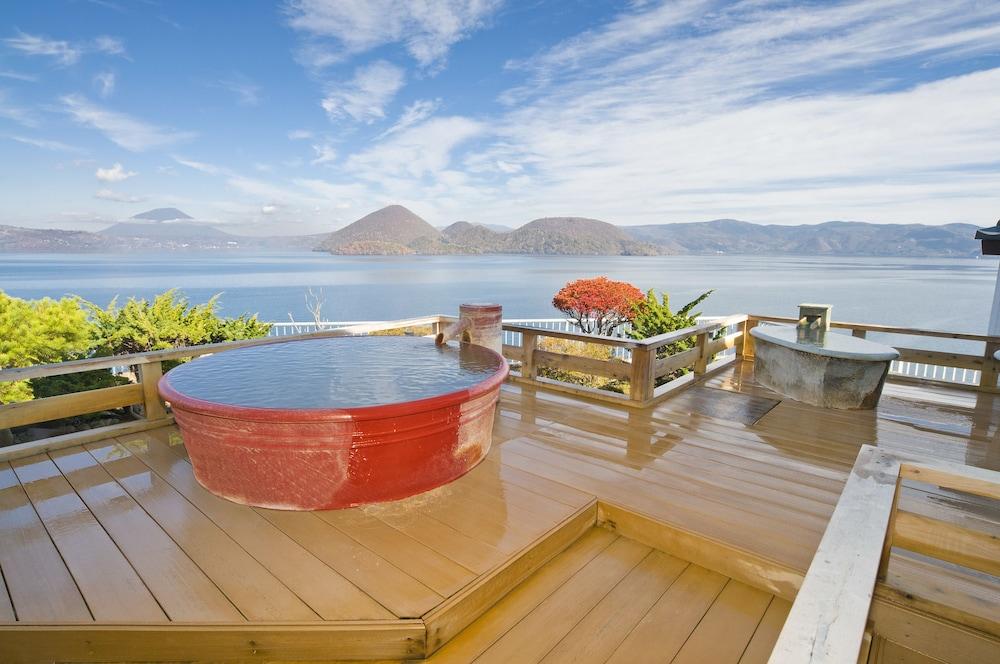 swimming pool spa