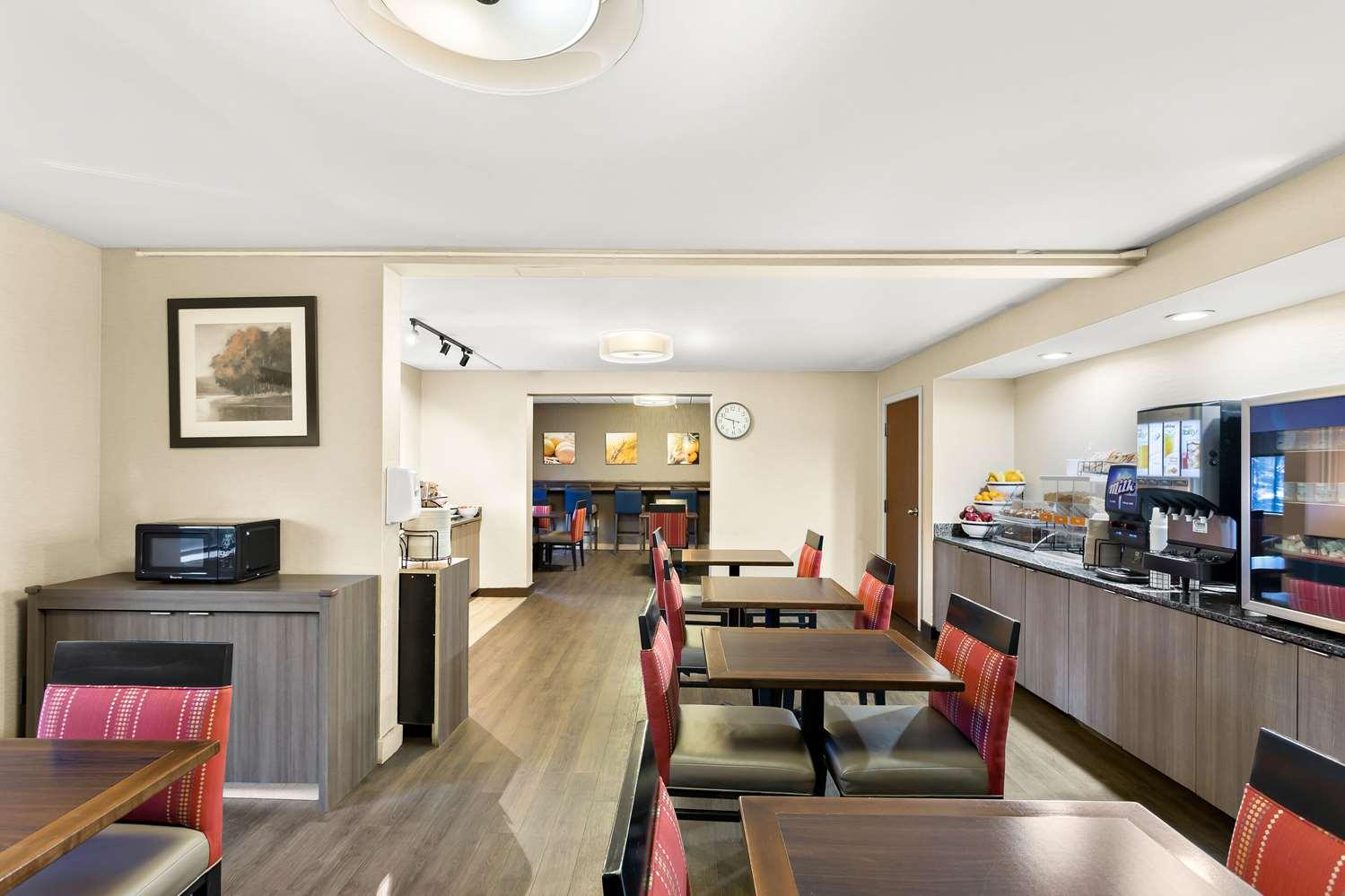 restaurant cafeteria