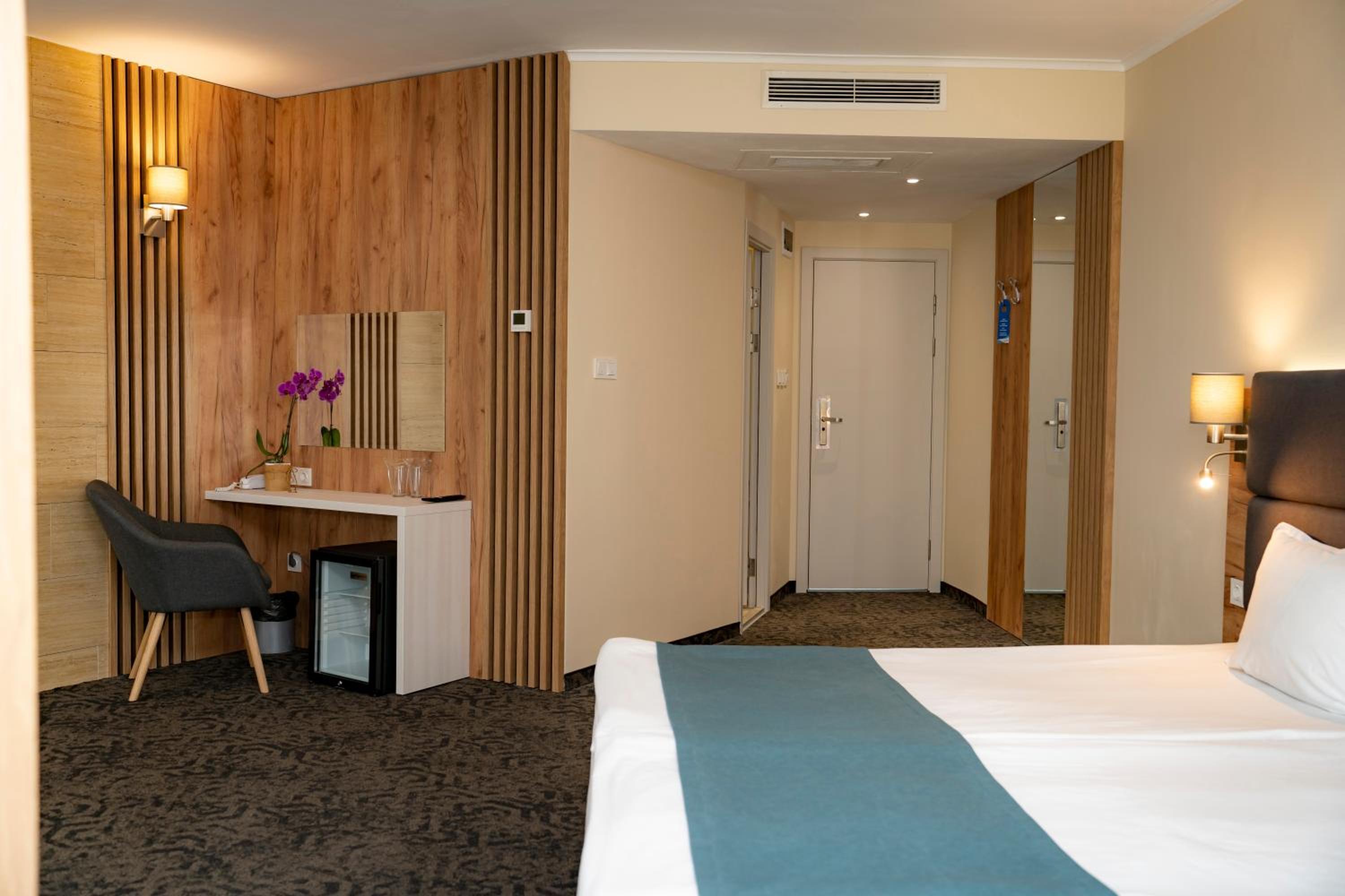 rooms