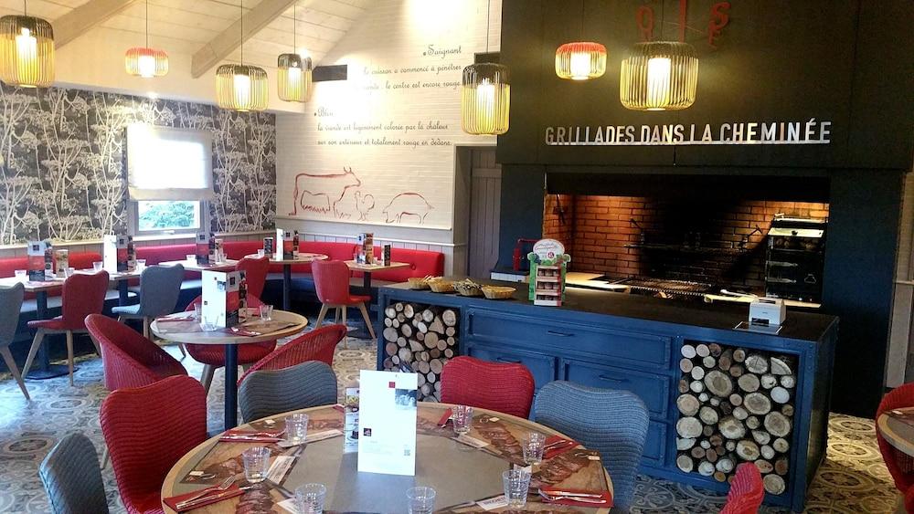 restaurant cafeteria