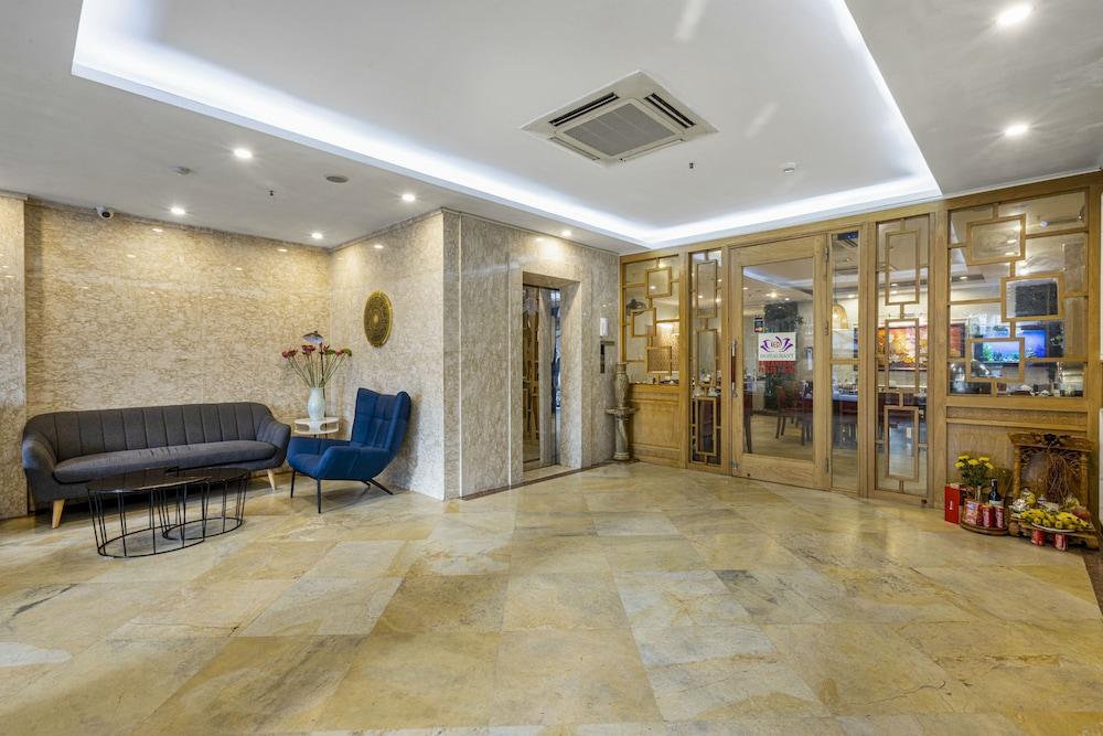 lobby