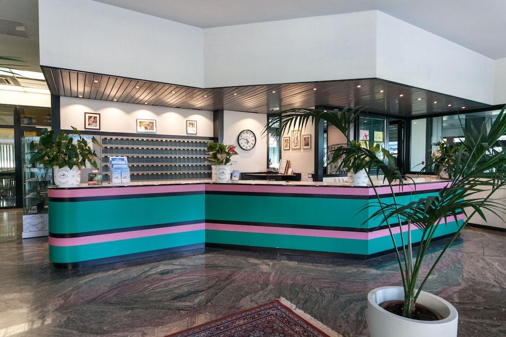 lobby