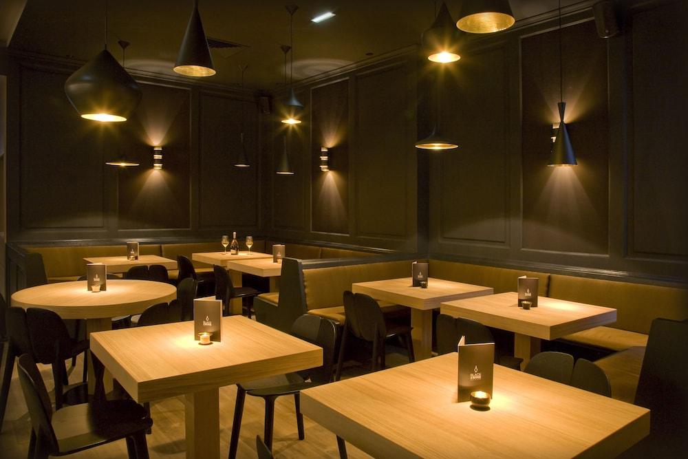 restaurant-cafeteria