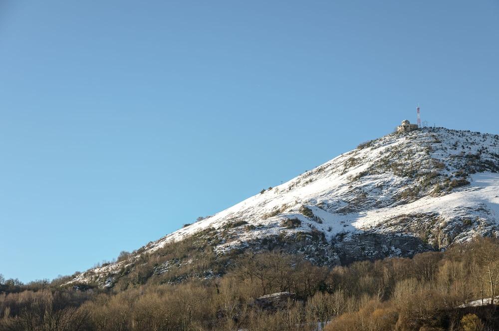 surroundings