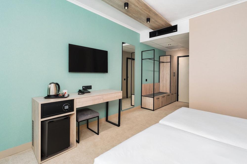 rooms