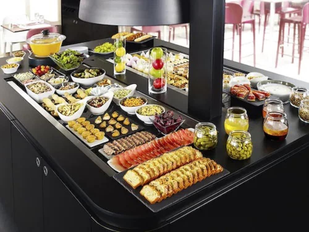 restaurant-cafeteria