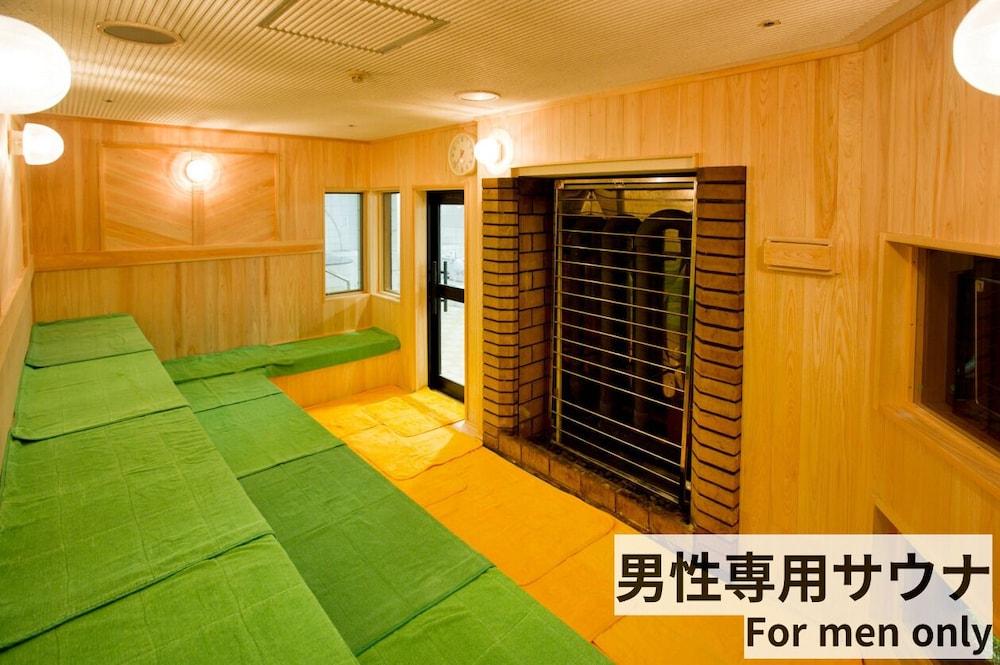 swimming pool spa