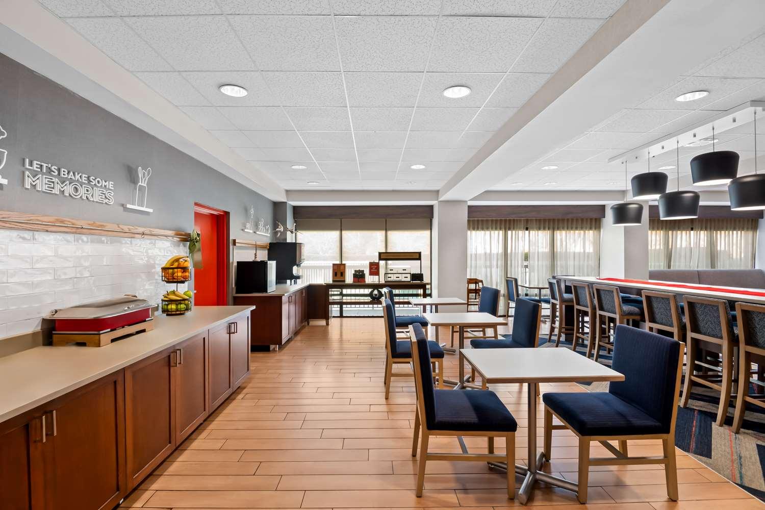 restaurant cafeteria