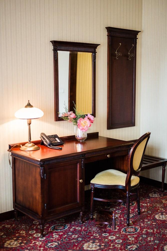 work_area