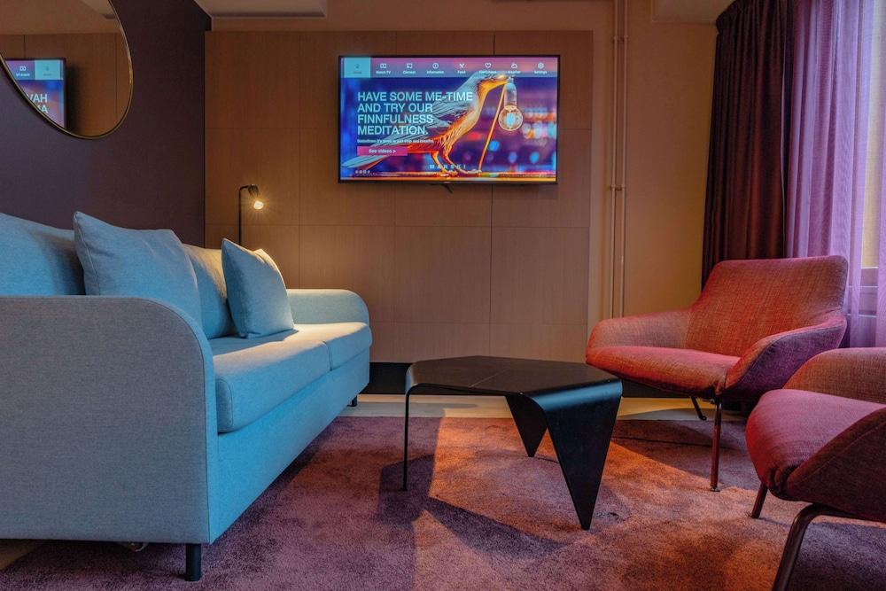 lounge