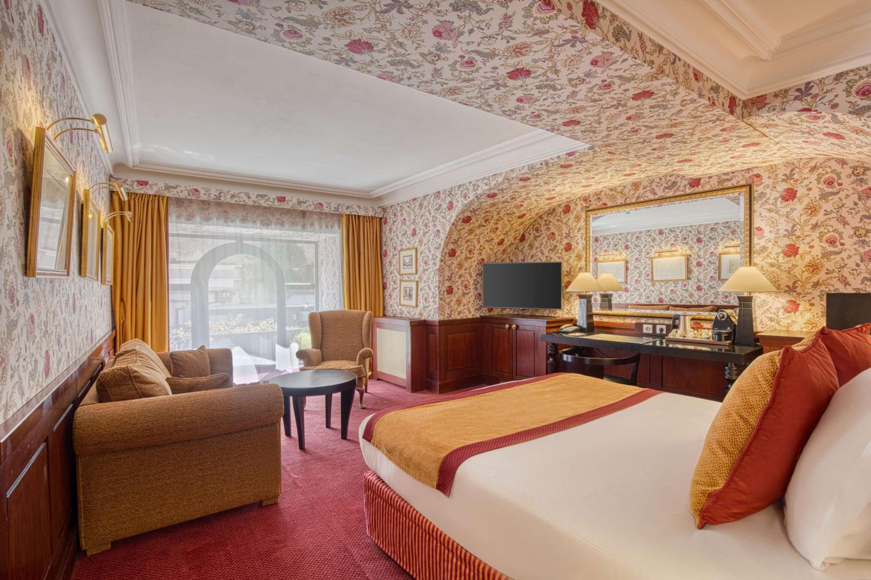 rooms
