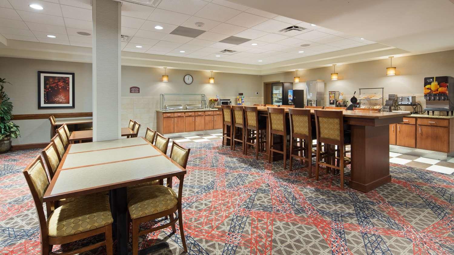 restaurant cafeteria