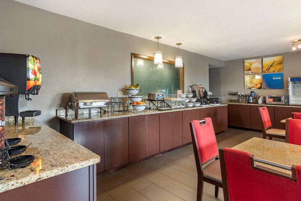 restaurant-cafeteria