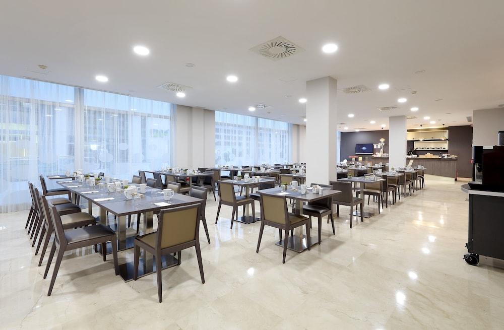 restaurant-cafeteria