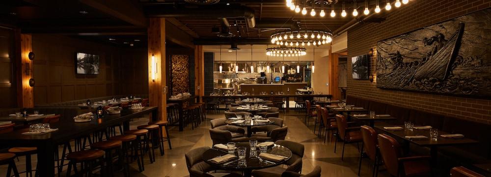 restaurant cafeteria