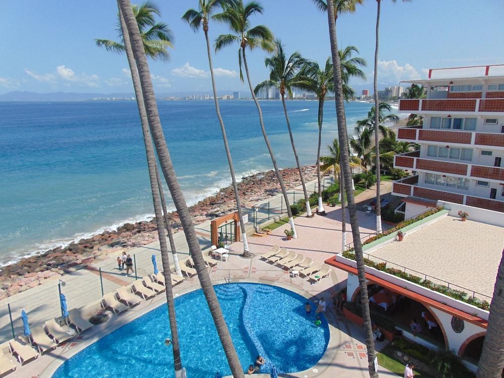 swimming pool spa