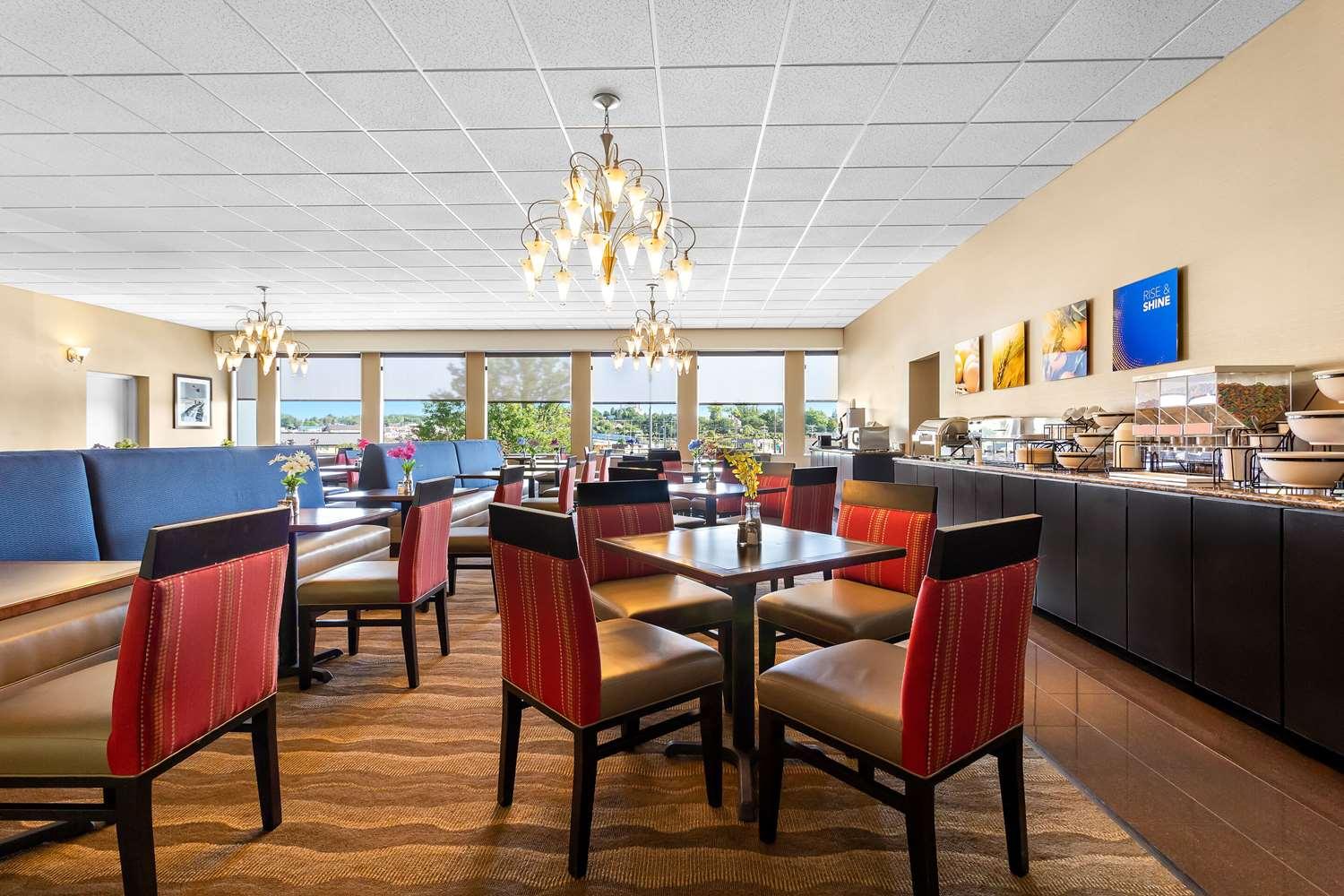 restaurant cafeteria