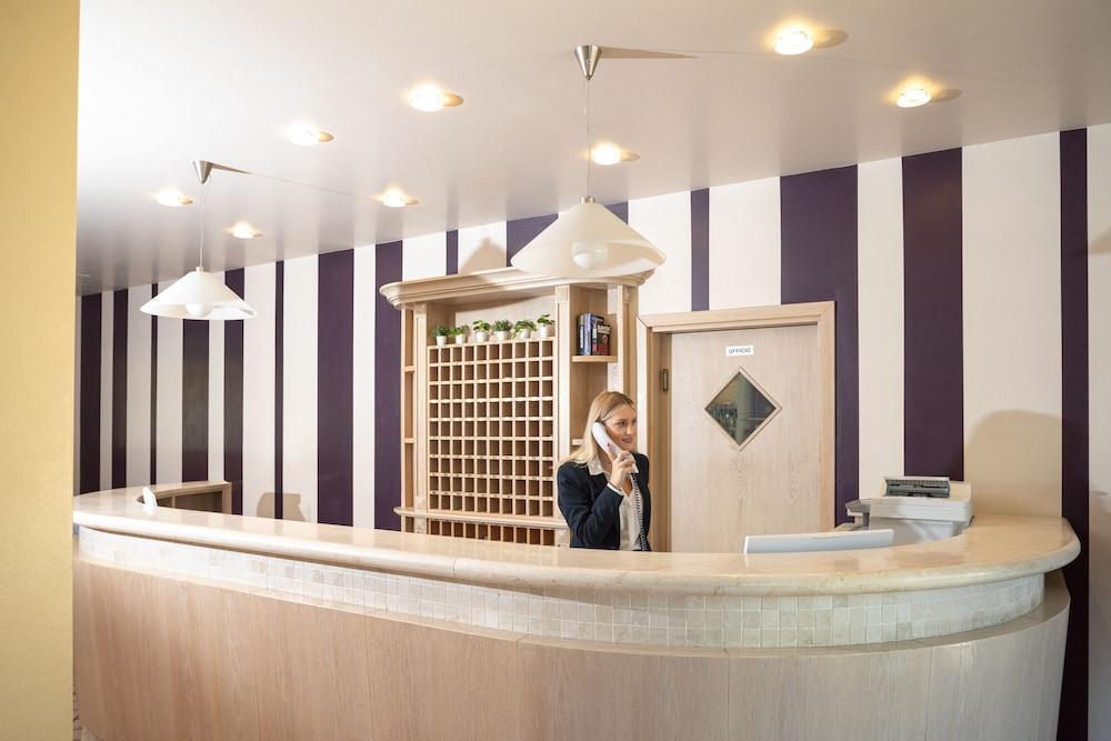 lobby