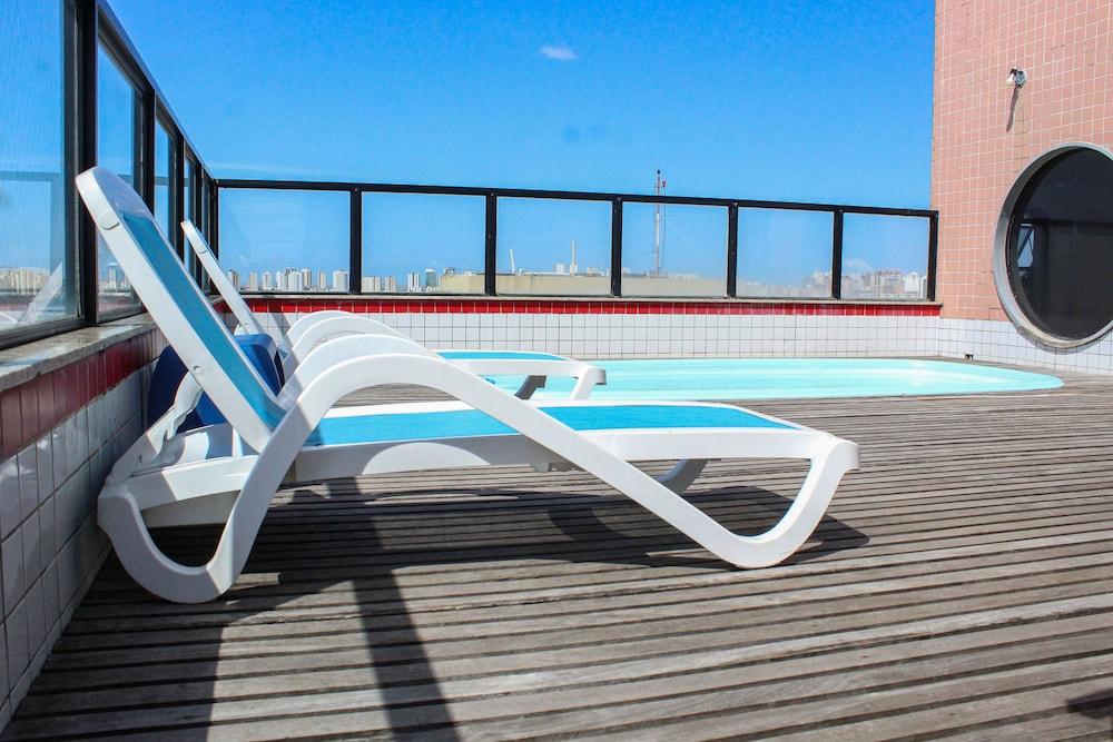 swimming pool spa