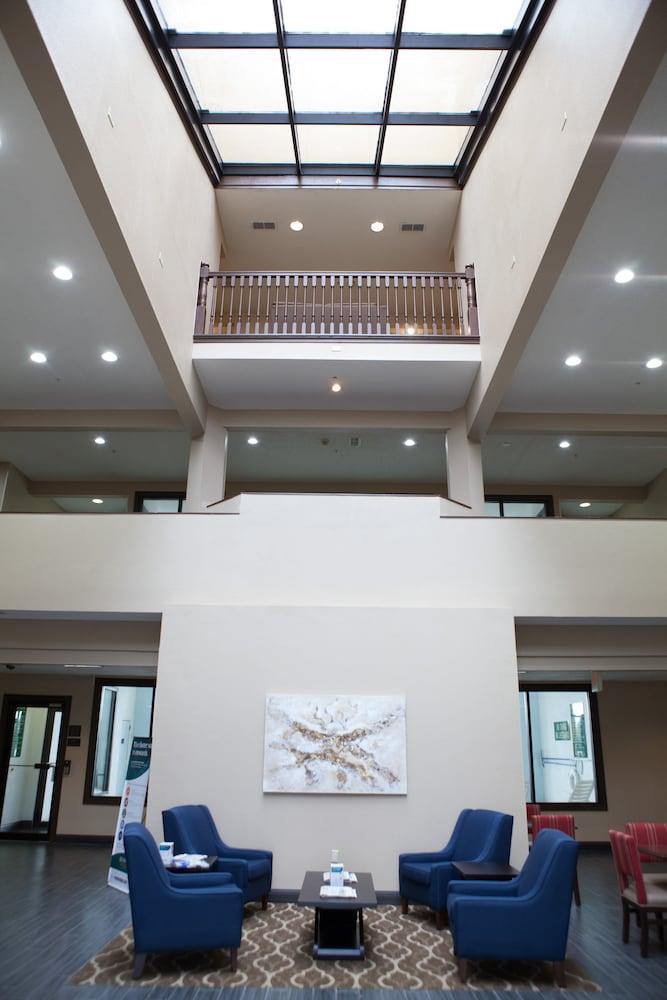 lobby