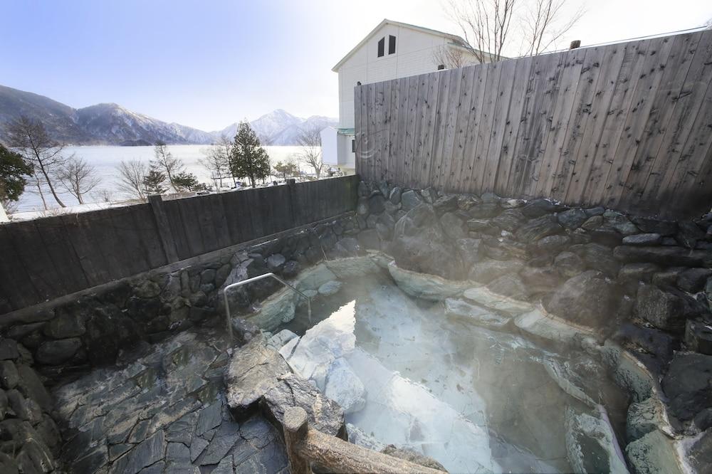 swimming pool spa
