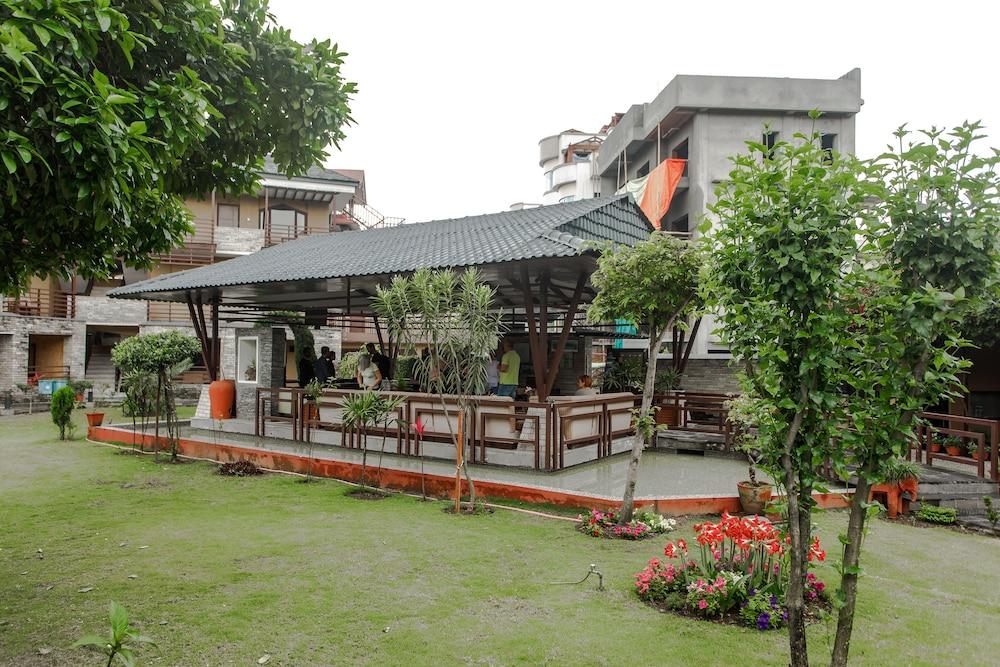 surroundings