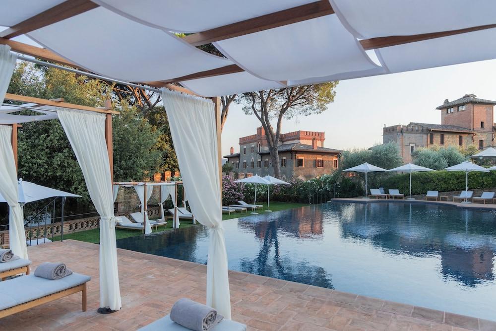 swimming pool spa
