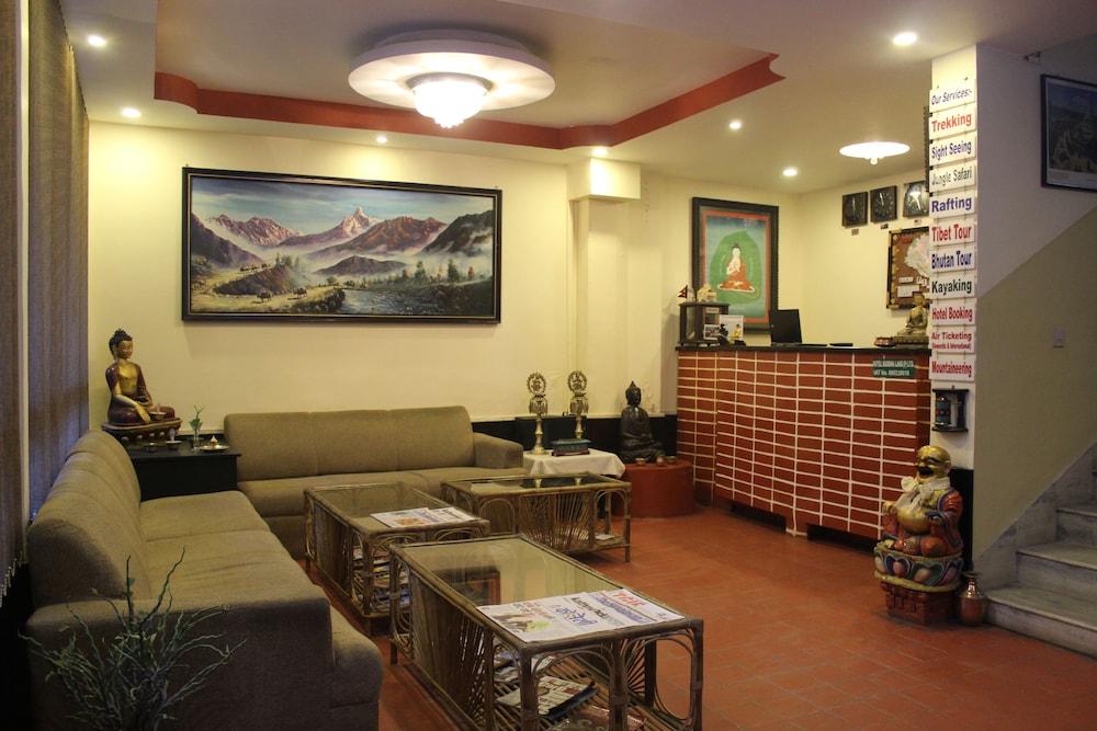 lounge