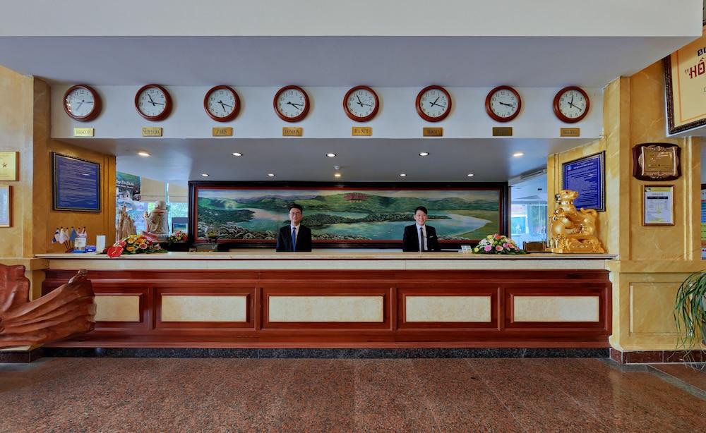 lobby