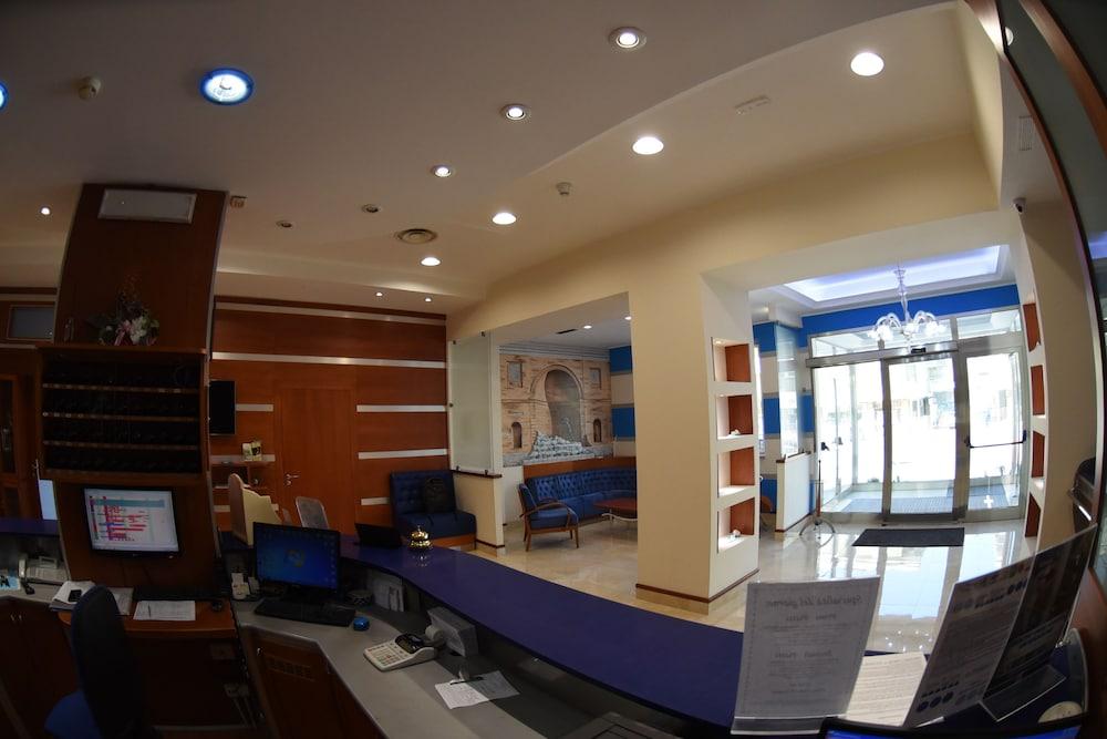 lobby