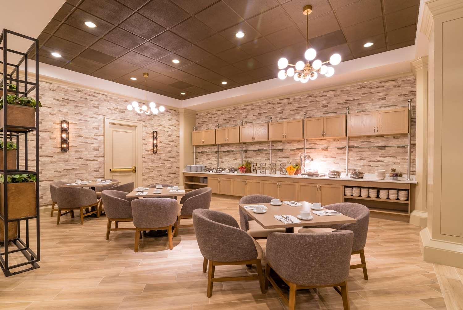 restaurant cafeteria