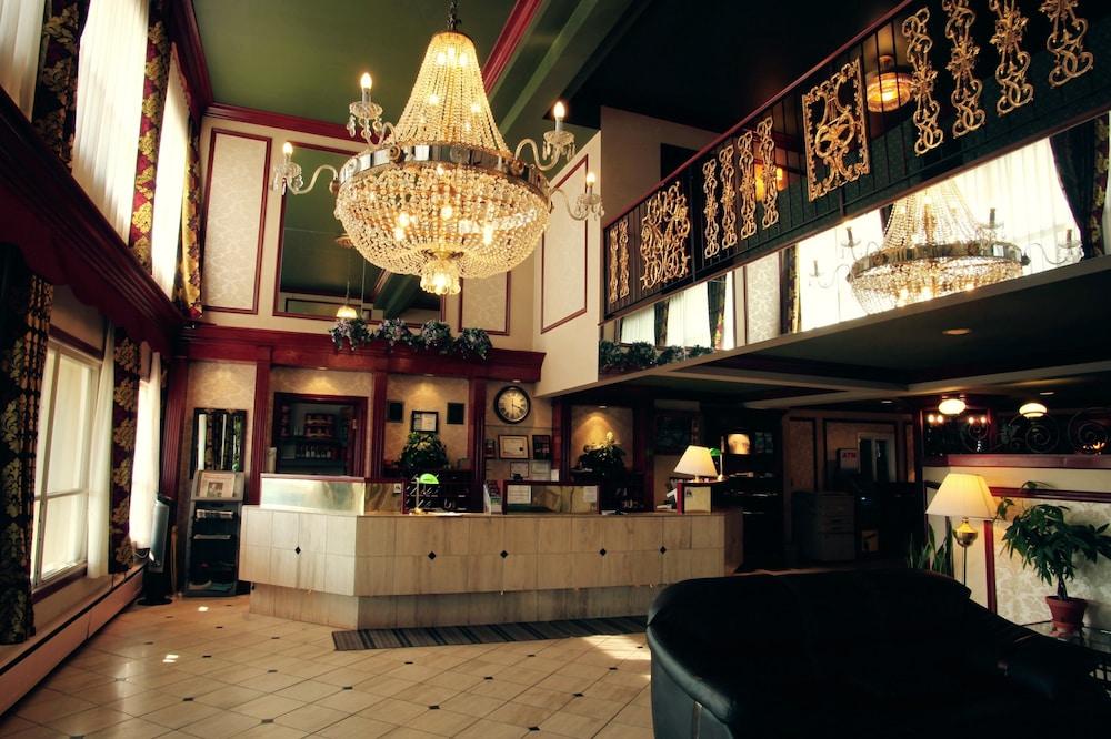 lobby
