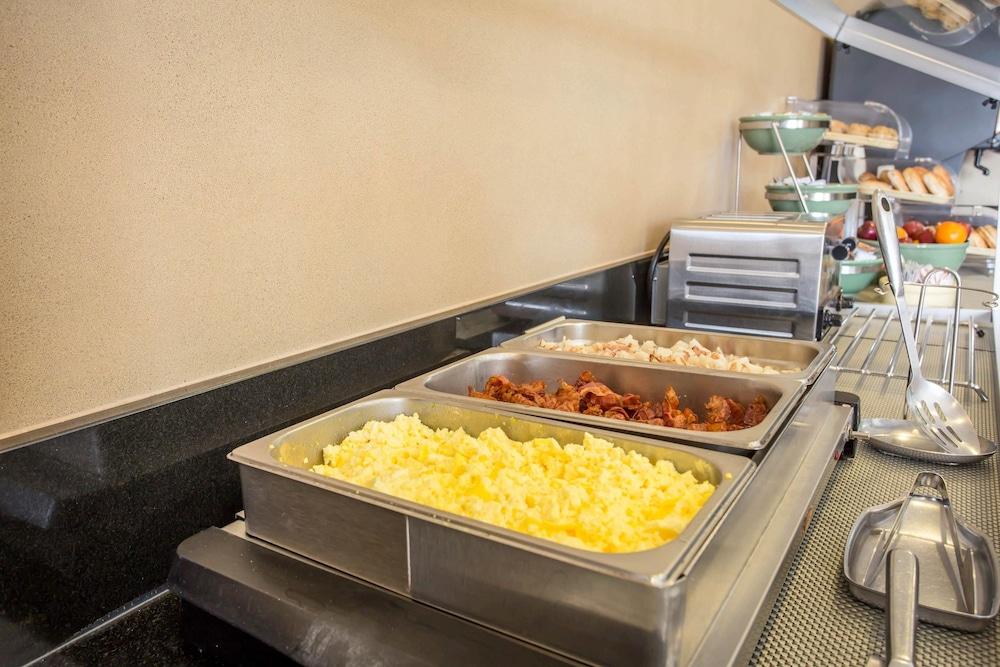 restaurant-cafeteria