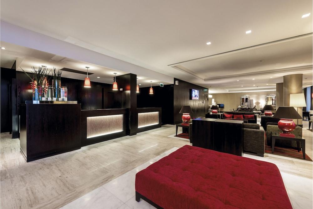 lobby